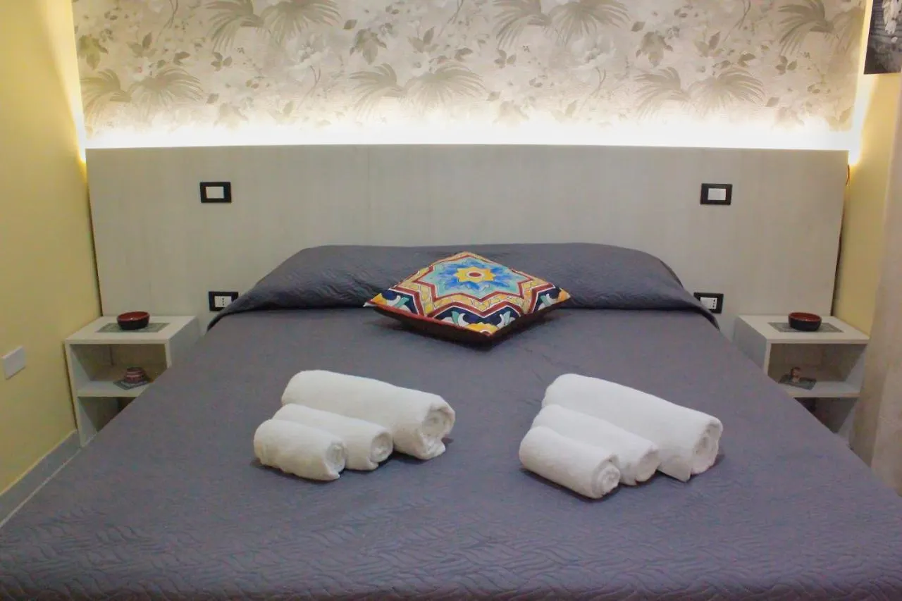 Villa Rosanna Sciacca 0*,  İtalya